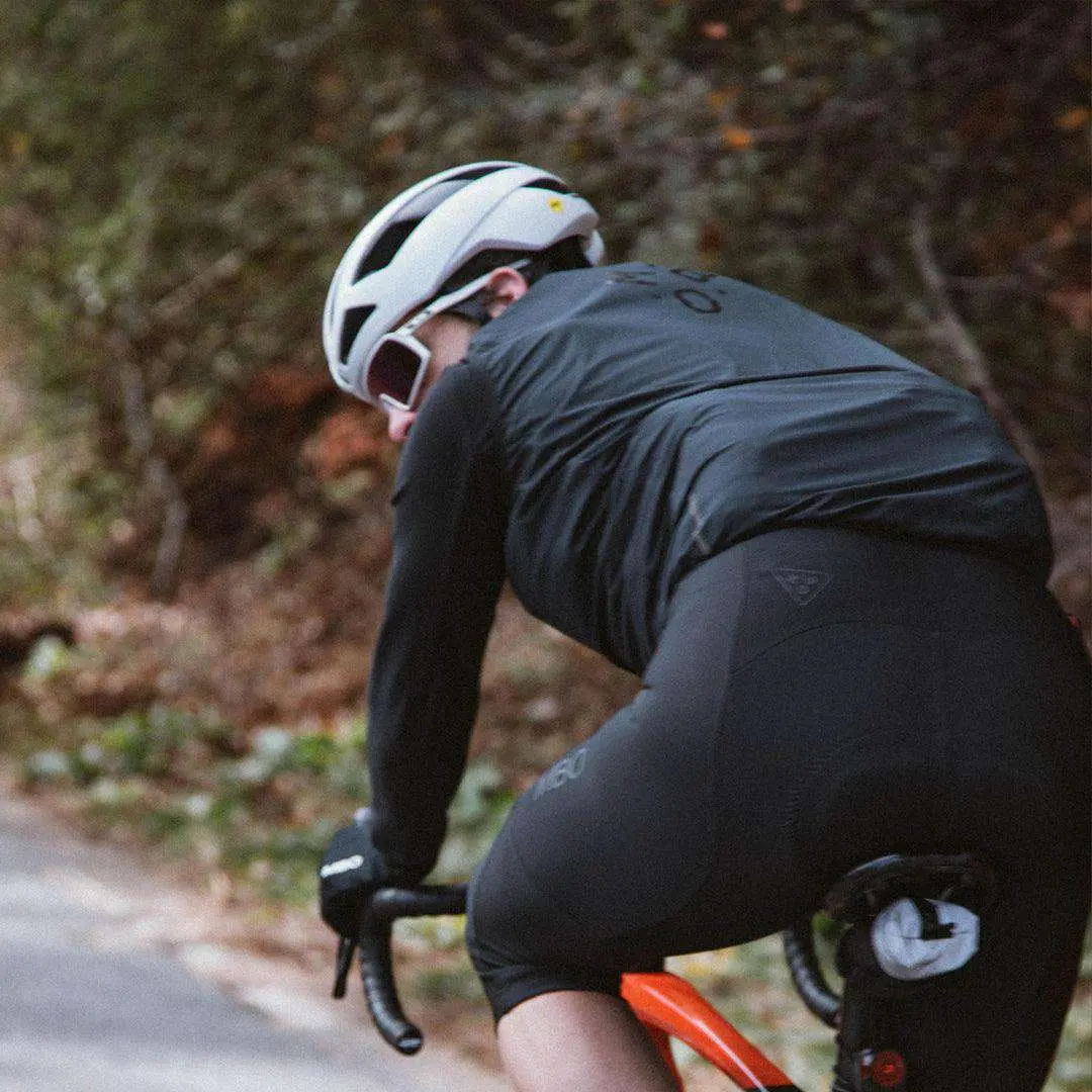 Men's Premium Lightweight Wind vest V320 - Image 9